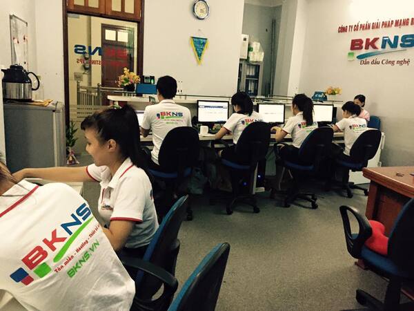 Mua hosting window ở đâu tốt?
